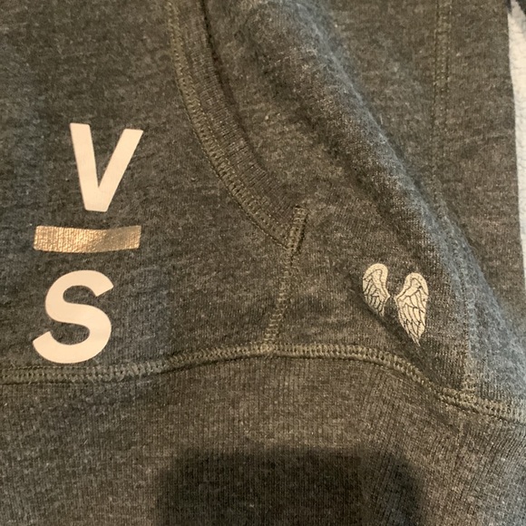 Victorias secret hoodie - Picture 5 of 8